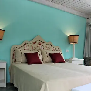 Les Oliviers 3*, Porto Azzurro Italie